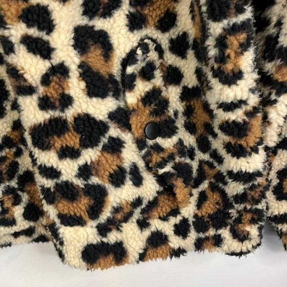 J Crew leopard print fleece pullover - Picture 5 of 9